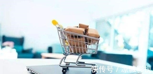 电商|实体店一件衣服500元，电商却只卖几十块？背后原因是什么？