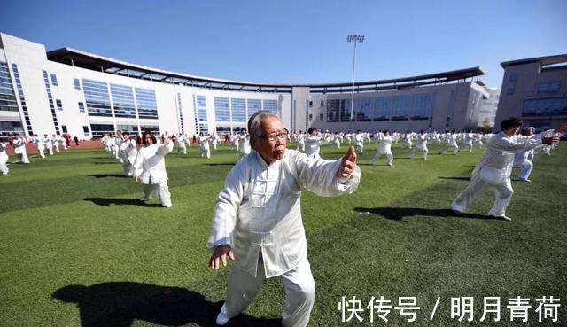 睡眠质量|男人若过了60岁,这四件事,你还能做到几条不妨尝试下