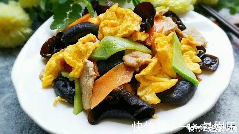 肥肠|正月十五元宵节家宴推荐，22道菜有荤有素，盘盘色香味俱全