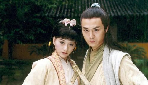 秘籍!同样是自宫,为何岳、林两人不及东方不败?金庸:差了关键一步