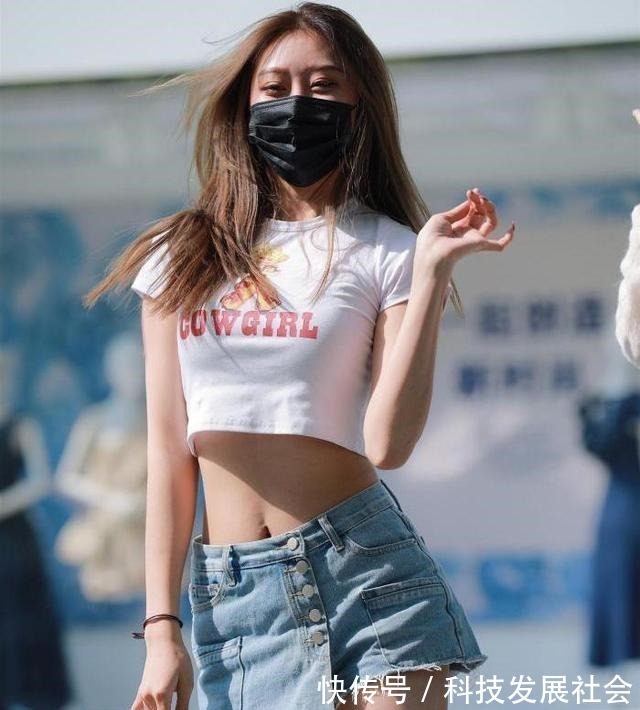 瑜伽裤 青春时尚的瑜伽裤装扮,穿起来显嫩更可爱,气质非凡!