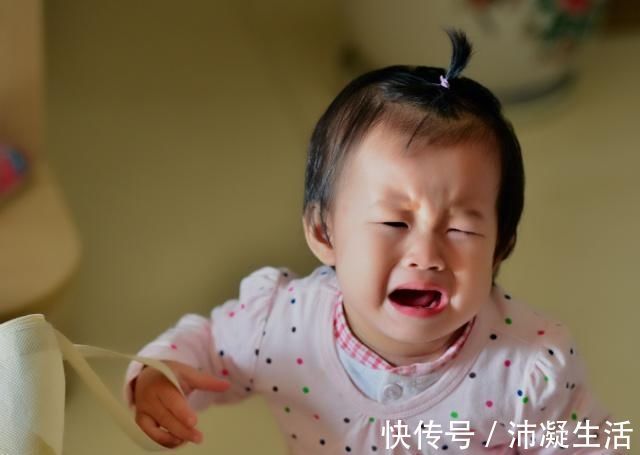 启蒙教育|出生头几年是宝宝大脑发育“黄金期”，10个方法提高智力，收藏了