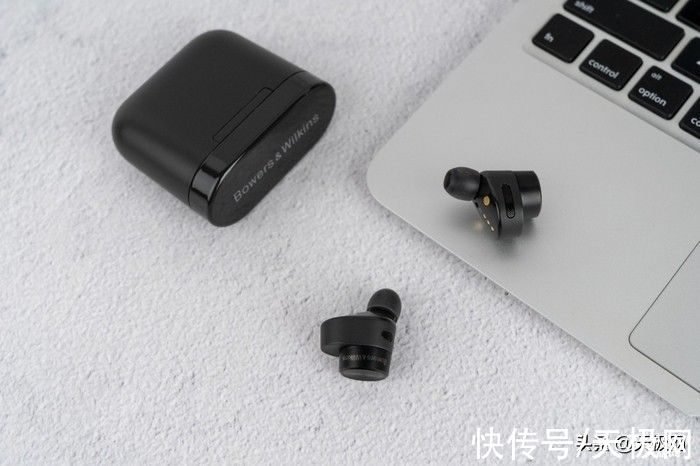 bose|双十一买什么？Bowers & Wilkins PI5真无线耳机评测