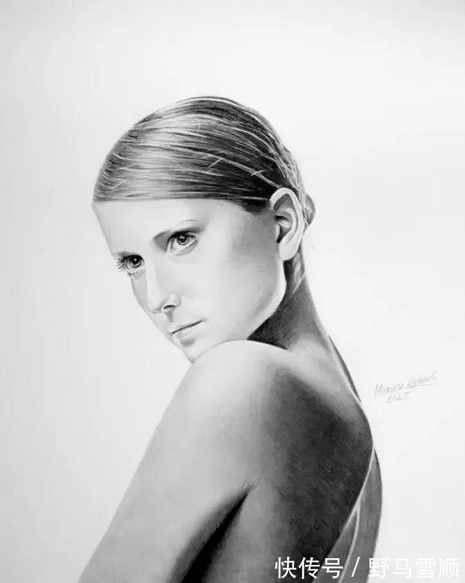 维也纳$身残志坚:没有双手的他,画出令人惊叹的铅笔肖像