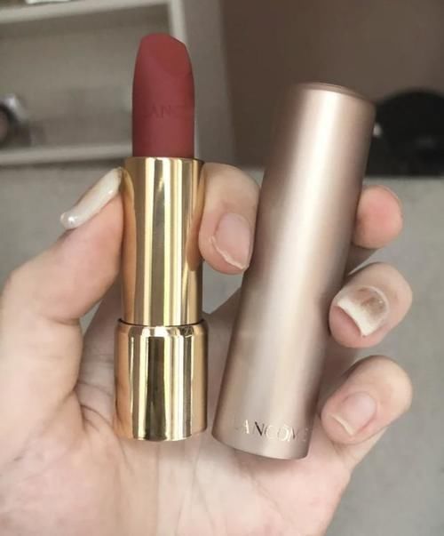 可盐|兰蔻的“四大王牌”:菁纯面霜名气大,小黑瓶差评多,口红算垫底