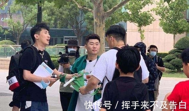 德云斗笑社的导演?