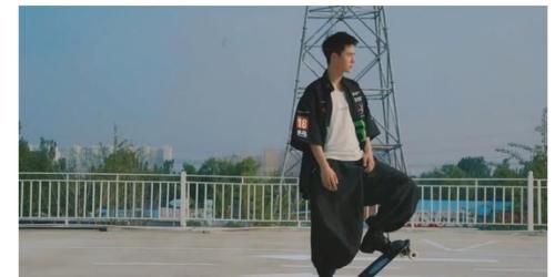 代言商|真招財，街舞最大冠名商，奔著王一博而來，出圈先出新代言