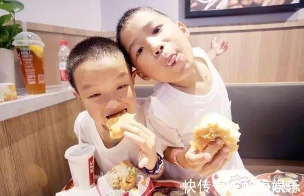 辣条|孩子在被“催熟”零食影响，这些零食上了“黑名单”，家长要注意