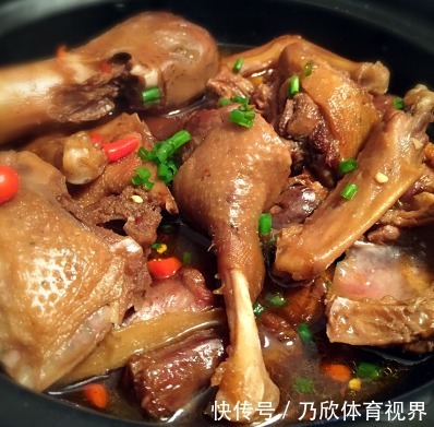 鲜嫩|做啤酒鸭时,别焯水,学会这三点,鸭肉鲜嫩美味!