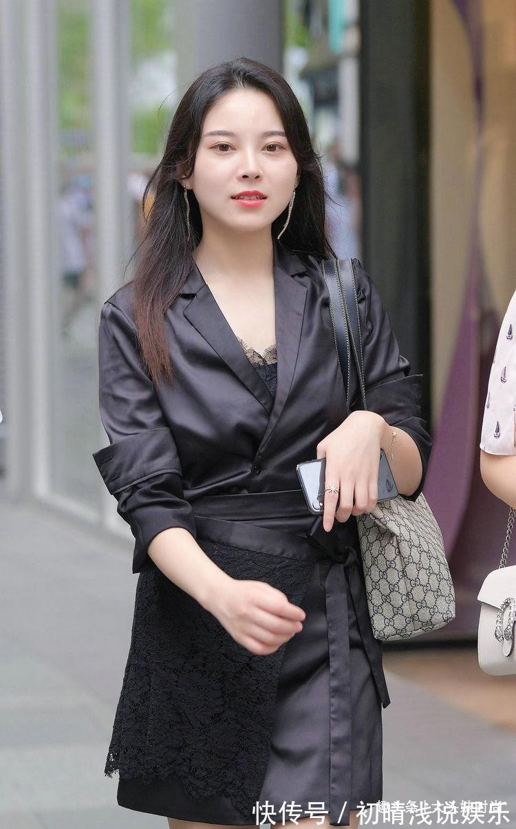 连衣裙","m":"de611c55183ad5f6728e0b78d74a984ed51d7896","nlabel":"stat_2954858223:zm.news.so.com:5Y2D5Yed55Sf5rS7,pageType_zmt,glevel_3","ntag":"tfashion;sfashion_时尚;kfashion_1:魅力;kfashion_1:连衣裙;call_P:全类:时尚:美