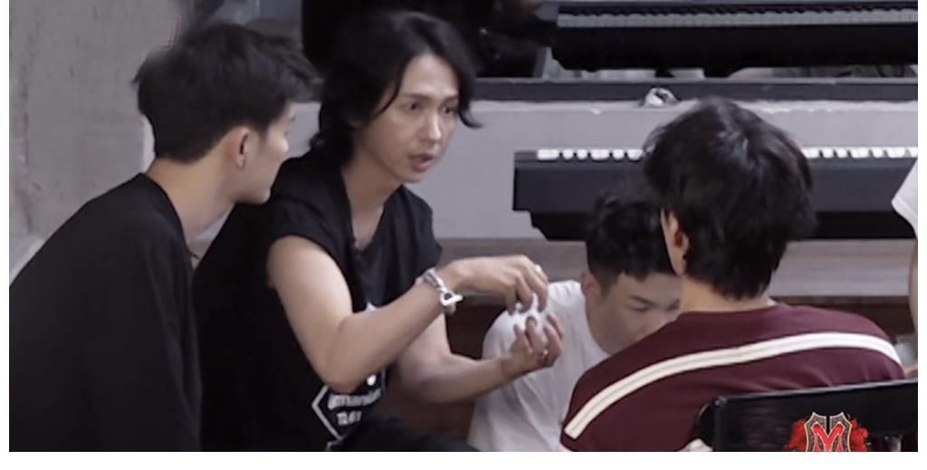 尹正|《披荆斩棘的哥哥》如同一面镜子,照出不同的个性魅力:摇滚组仗义功夫组有格局