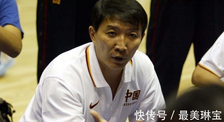 刘炜|中国男篮最强10大后卫出炉!榜首无争议,现役郭艾伦、赵睿入选