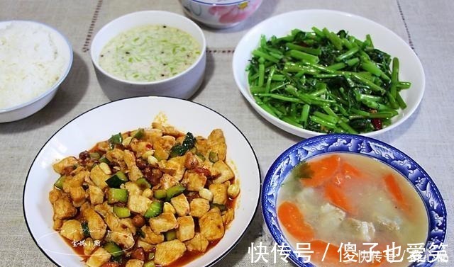 宝妈|大热天宝妈不闲着，一周晚餐换着花样做，荤素搭配又经济，味道香