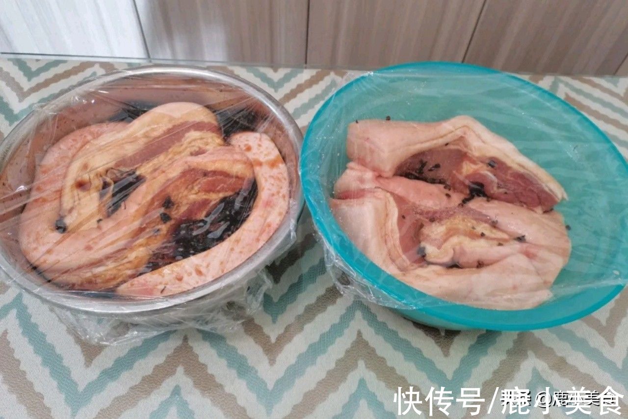 晾晒&“冬至后晒腊肉”，为何冬至是晒腊肉的最佳时候？原来与习俗无关