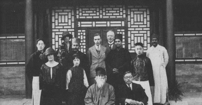 张幼仪#林徽因 如果有人放弃整个世界来爱你, 请你拒绝, 绝非良人!