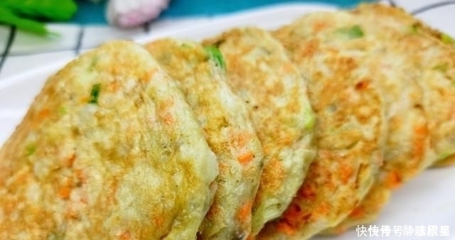 懒人早餐做法,1根山药2个鸡蛋,不用早起5分钟出锅,孩子抢着吃