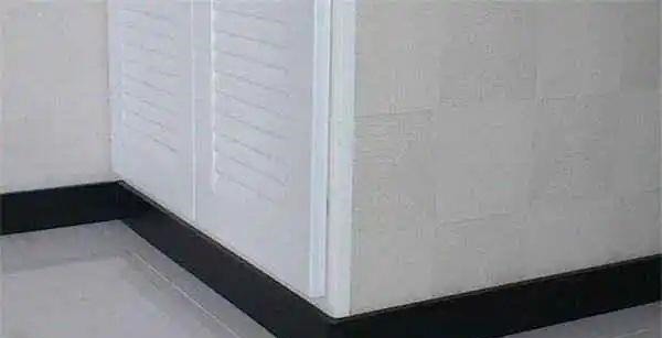 装修风格|装脚踢线已经过时了，现在越来越流行用它代替，耐用省钱美观！