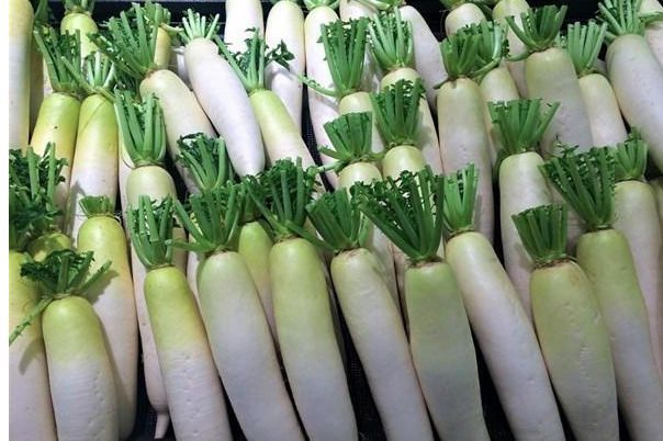 想气色变好，推荐吃以下食物，清洁血管，预防衰老，吃了更显年轻