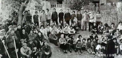  1981年，一农民在深山中称帝，做10年土皇帝，控制8个村庄