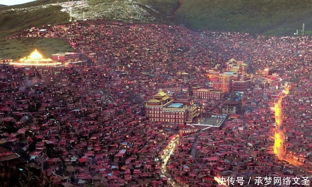 泰国|【全球FUN享】色达的昼与夜,转山转水转佛塔