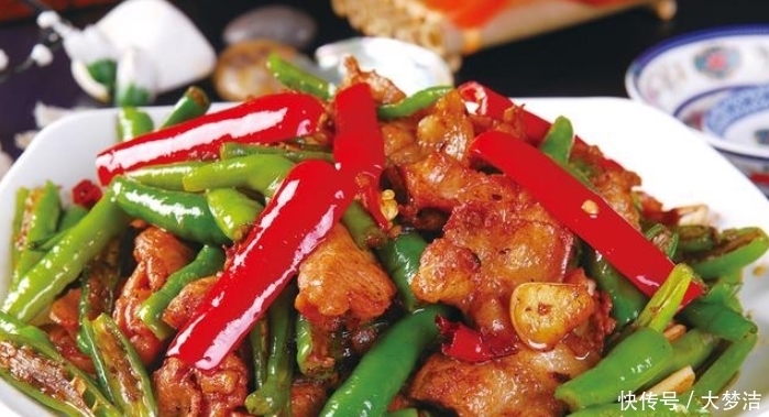 香喷喷的家常小炒菜,简单美味,来客时露两手,让你倍有面子