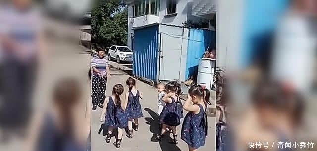 五胞胎|自从有了五胞胎孙女,奶奶每天在家都是这个样子,看了别笑