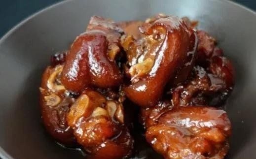 味道鲜美的10道家常菜，荤素搭配，好吃不腻，在家也能轻松当大厨