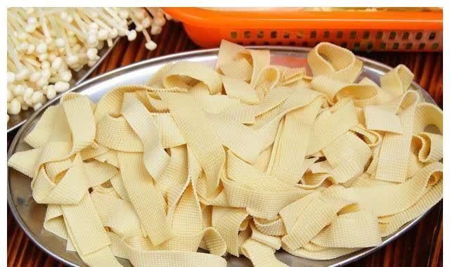 全脂牛奶粉|补钙别总喝牛奶了,这5类全都是“补钙高手”,不知道真是太亏了