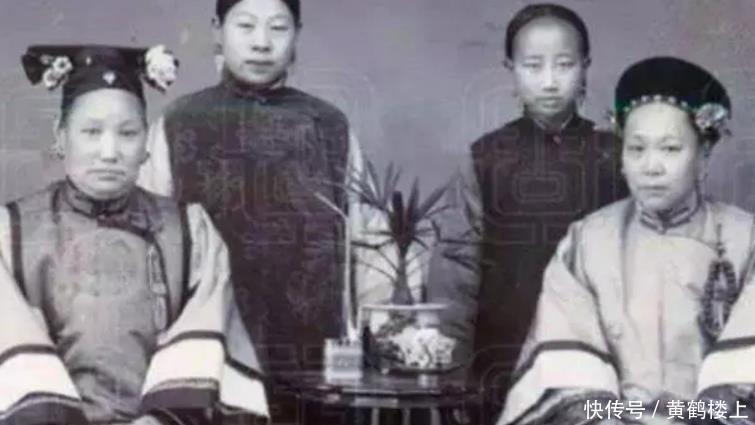 照片|你没见过的晚清照片,大户人家钟表都是标配,最后一张女子颜值爆!