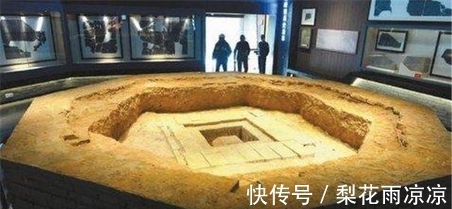 专家们!雷峰塔下真有白蛇,还是传说?考古学者进入地宫后,发现千年秘密