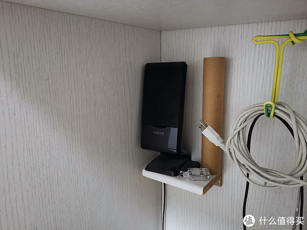 小年艾吉姆篇十：碎木板、废电线、纸夹板、薄塑料，这些废物真的没有用吗？十一废物来改造！