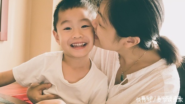 出息|20年后，3种孩子一定最有出息，看看你家的在其中吗