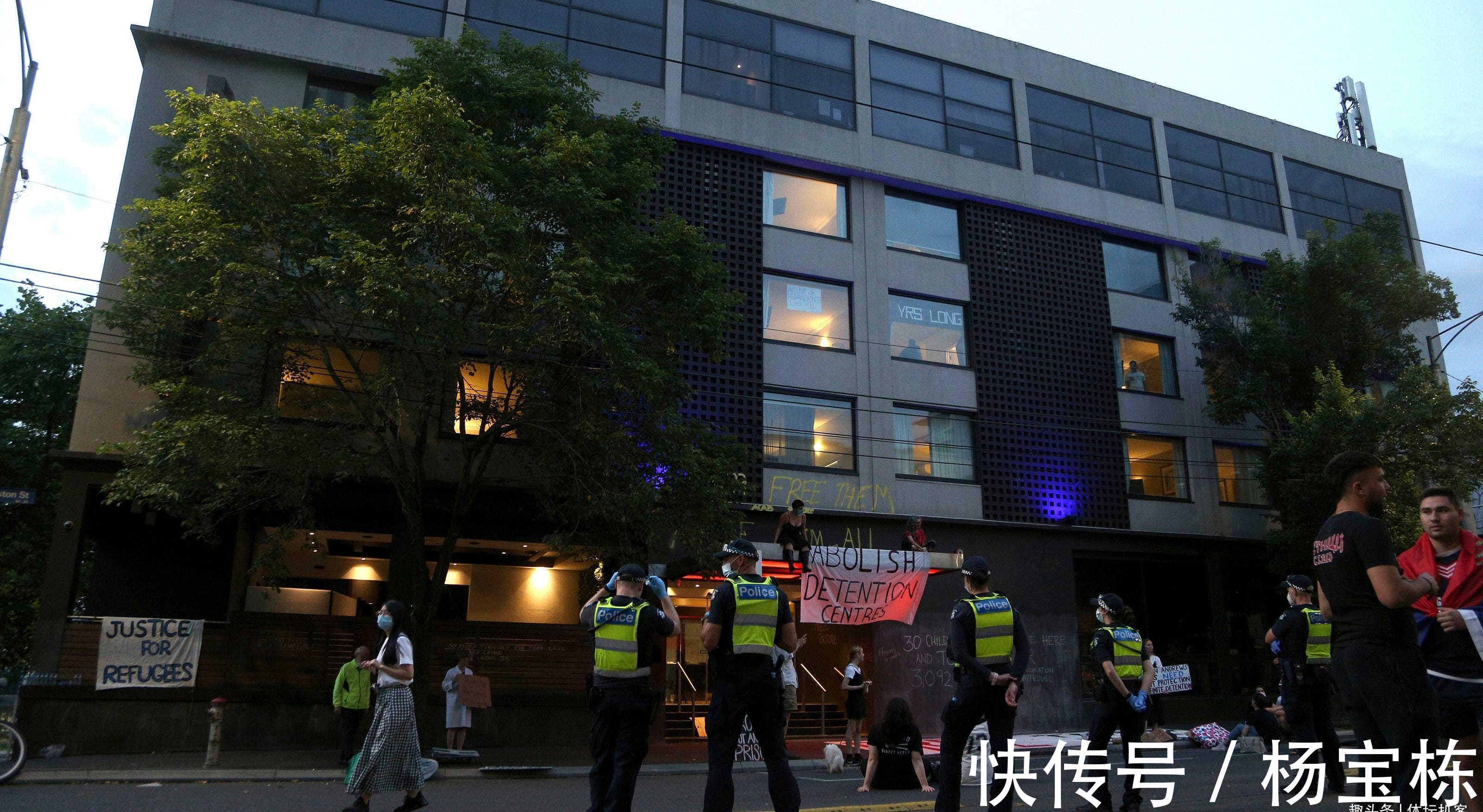 监禁|从CCTV5到CCTV2!德约监禁超48小时,酒店有虫子,申请单独餐遭拒