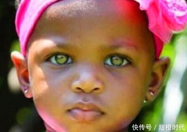 黄一蓝|世界上“最美”的9双眼睛，胜过一切美瞳，最后一个宛如天使！