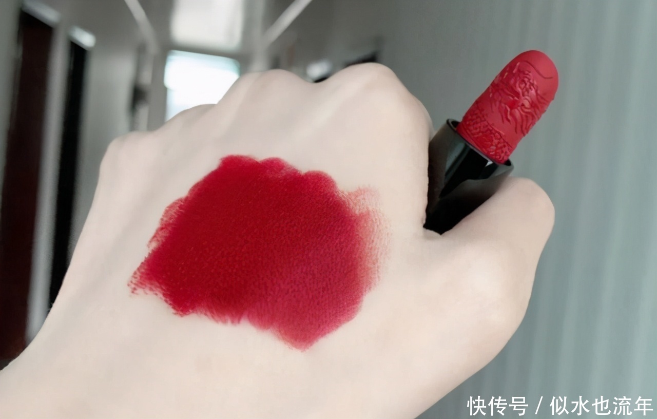 百搭|口红有哪些让人惊艳不已的温柔口红?日常百搭的品牌口红推荐