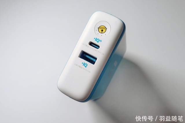 翻开包包给你看,短途出行都带些什么?超级实用的随身好物分享!