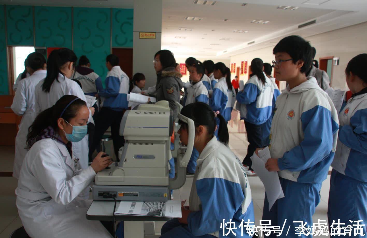 眼镜|孩子近视后，不给戴眼镜会有什么后果？眼科专家说出：正确答案