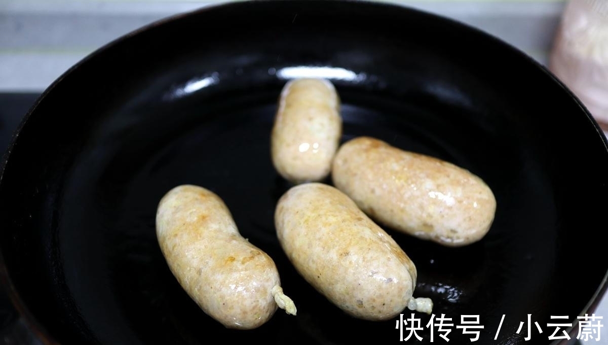 羊肠|一盆肉一根肠衣，教你做0淀粉0添加剂脆皮肠，香嫩健康吃着放心
