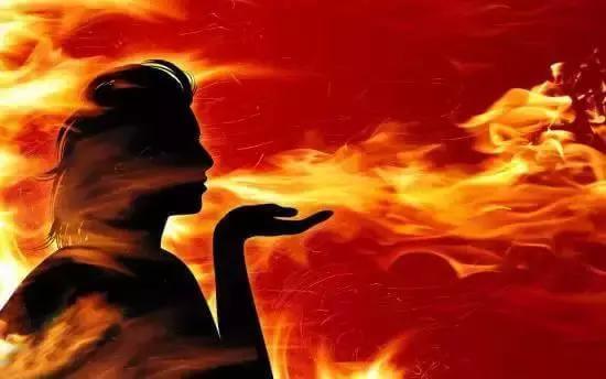 功效|“火”在肺里,咳嗽;“火”在肝里,失眠;“火”在胃里,口臭