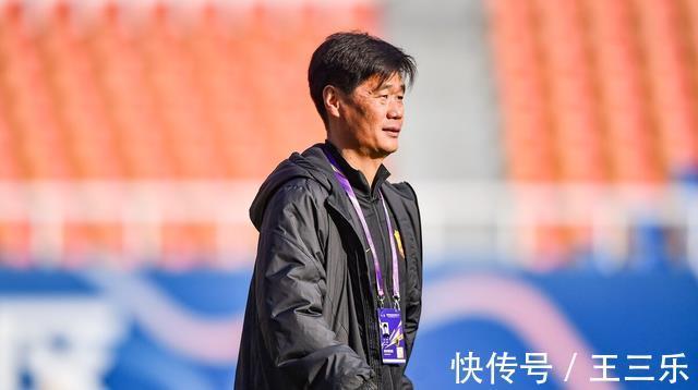 武汉队|前鲁能金靴退役后迎来质变,如今成中超名帅,表现赢得认可