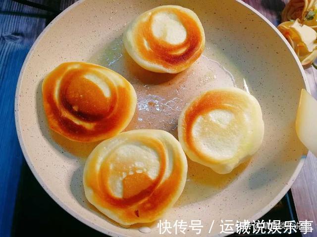 蛋清|做什么蛋糕?蛋奶酥比蛋糕更容易上手,而且口味更香酥