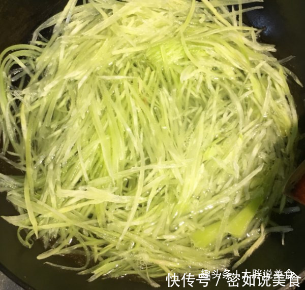 深秋期间大多数人没有食欲，不如试试这美味，清香鲜嫩爽口，超赞