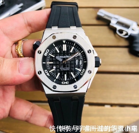 欧米茄 看腻了劳力士水鬼,这两款别具一格的潜水腕表你一定喜欢