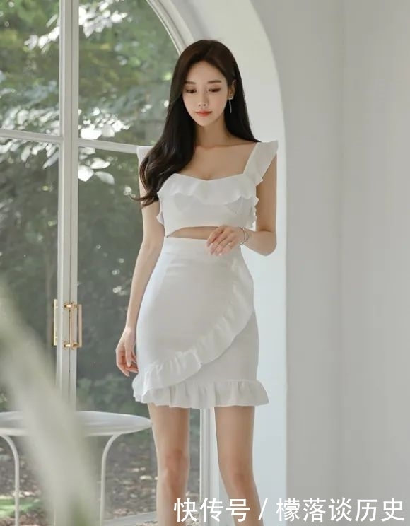 弧线|美图欣赏:孙允珠,梦幻绫罗芳雪幽彩弧线鱼尾裙