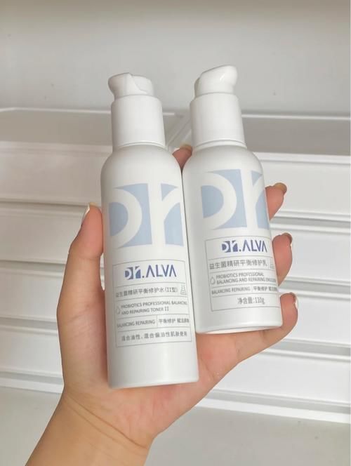 四款平价水乳，小众却很好用，什么功效都有，最后一个越用越爱！