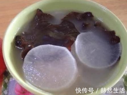 白萝卜和它是绝配，简单煮一煮，暖胃养胃，营养极高，现在吃正当时
