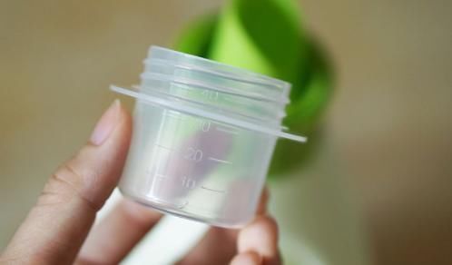 洗衣液|洗衣用洗衣粉还是洗衣液对身体好？医生提醒：控制好“它”最重要