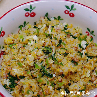 懒人福利,超简单的快手菜#精致一人食#香菜炒饭
