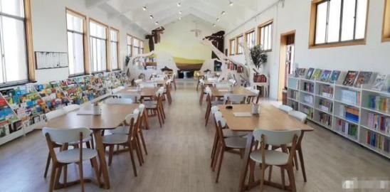 两年前,在跑男中baby捐献的图书馆,现在变成这样了