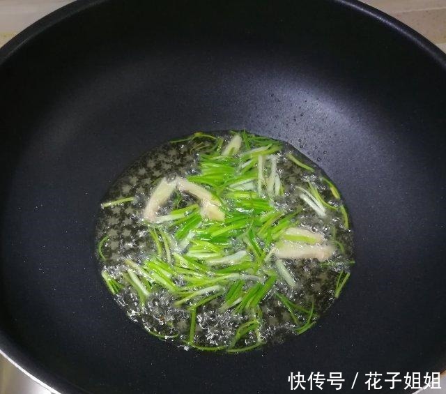  备用|番茄味鸡蛋炒虾仁，做法简单又好吃